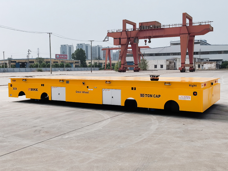 Les réservoirs de stockage de pétrole qui traitent le chariot de transport électrique lourd